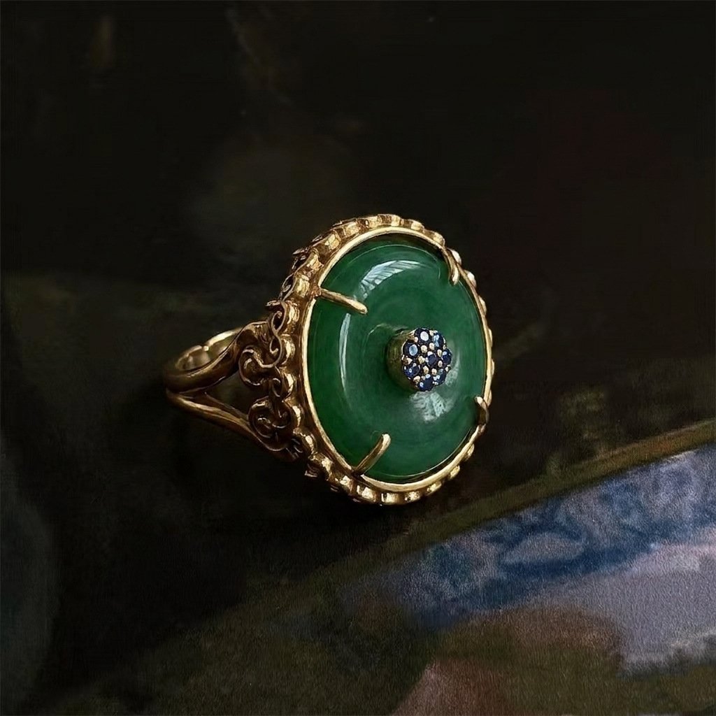 Vintage Eastern Inspired Peace Buckle Green Resin Ring