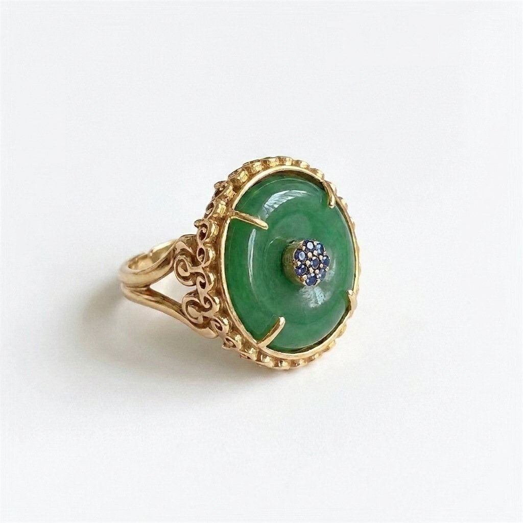 Vintage Eastern Inspired Peace Buckle Green Resin Ring - Image 4