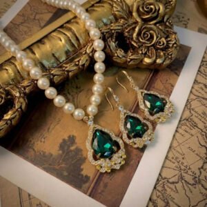 Vintage Eastern Inspired Emerald Green Pearl Necklace & Earring Set