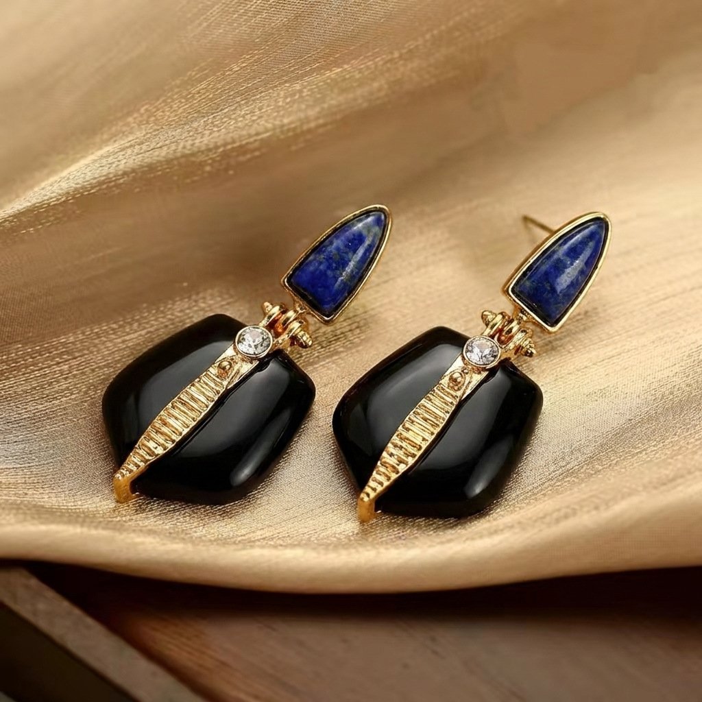 Vintage Unique Design Contrast Glass Pentagon Drop Earrings - Image 3