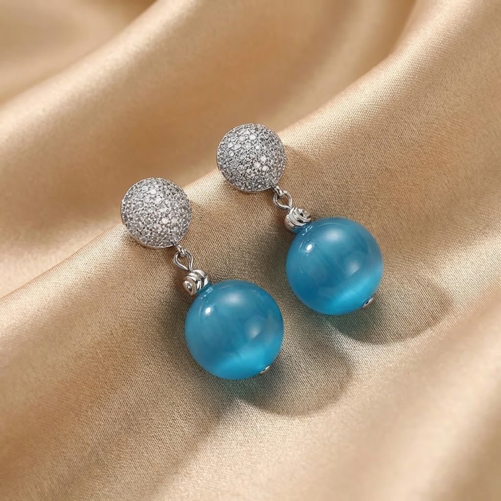 Vintage Luxury Blue Cat??s Eye Necklace & Earring Set - Image 3