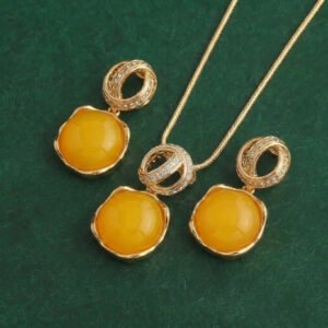 Vintage French Style Warm Yellow Stone Pendant Set